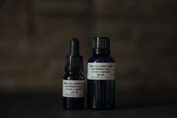 Cannabis olie stap 1 sesam 10 ml & 30 ml JDK FULL SPECTRUM STAP 1 SESAM OLIE